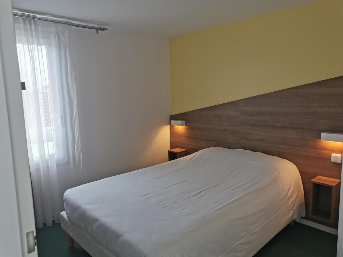 Fasthotel Paris Ouest Bouafle Kültér fotó
